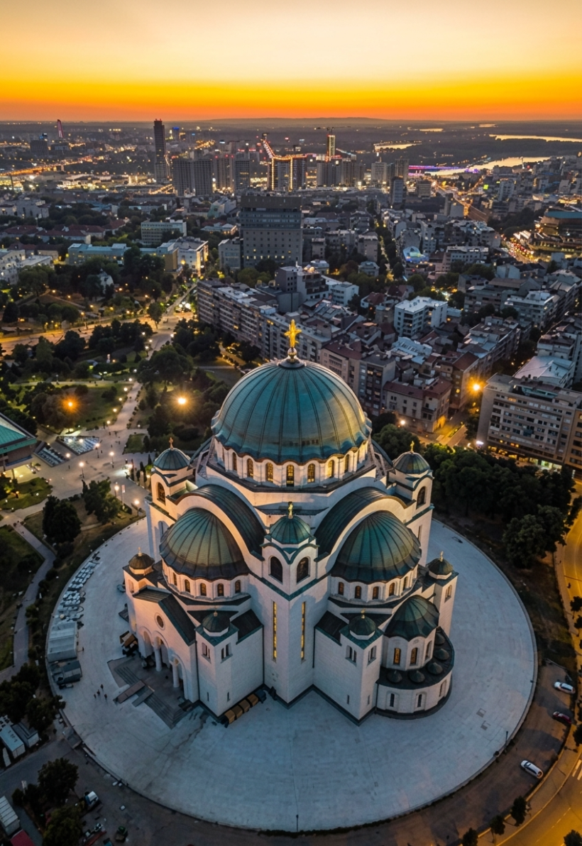 Kirche des Heiligen Sava aus der Luft, Belgrad